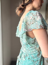 Load image into Gallery viewer, green print flutter dress