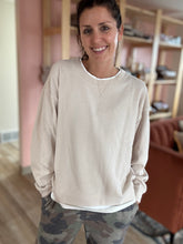 Load image into Gallery viewer, oatmeal layered pullover