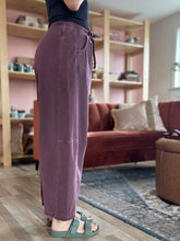 Load image into Gallery viewer, free spirit burgundy barrel sweats
