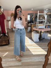 Load image into Gallery viewer, hidden medium light high waist cropped wide leg jeans
