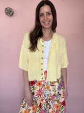 Load image into Gallery viewer, butter yellow half sleeve button cardi