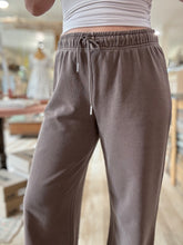 Load image into Gallery viewer, espresso mineral washed cotton fleece pants