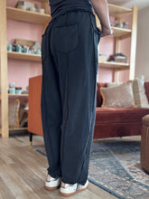 Load image into Gallery viewer, onyx mineral washed barrel pants | S-3XL
