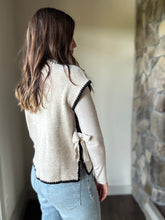 Load image into Gallery viewer, oatmeal mock neck with black trim