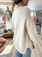 Load image into Gallery viewer, pearl pullover sweater