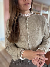 Load image into Gallery viewer, taupe floral mesh top