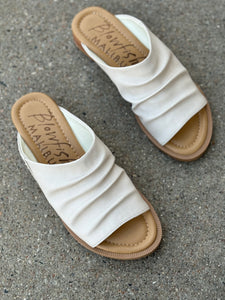 blowfish bone atlantah sandals