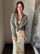 Load image into Gallery viewer, olive cotton button down shirt