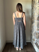 Load image into Gallery viewer, midnight ditsy floral dress