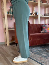Load image into Gallery viewer, pine wide leg fleece cotton pants