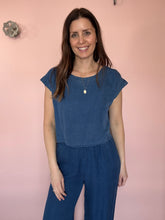Load image into Gallery viewer, dark chambray button top