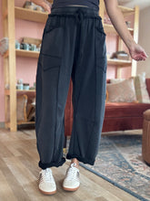 Load image into Gallery viewer, onyx mineral washed barrel pants | S-3XL