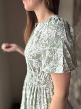 Load image into Gallery viewer, green floral short sleeve maxi dress