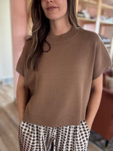 Load image into Gallery viewer, elle camel sweater top