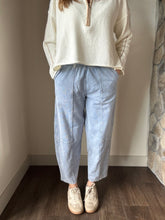 Load image into Gallery viewer, vintage blue barrel joggers