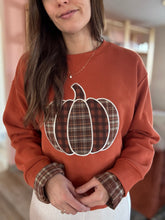 Load image into Gallery viewer, plaid pumpkin sweatshirt