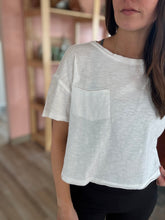 Load image into Gallery viewer, white cotton cropped tee
