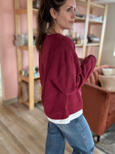 Load image into Gallery viewer, cranberry layered pullover