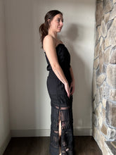 Load image into Gallery viewer, black crochet strapless maxi dress