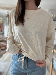 ecru floral pullover