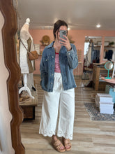 Load image into Gallery viewer, white eyelet hem culottes