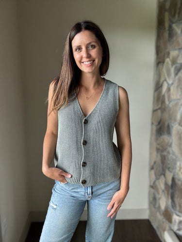 forest mineral wash button vest