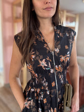 Load image into Gallery viewer, fall floral zipper midi dress