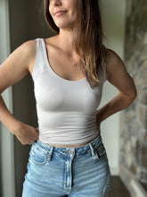 Load image into Gallery viewer, stone soft basic scoop tank