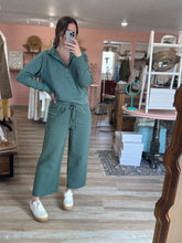 Load image into Gallery viewer, pine wide leg fleece cotton pants