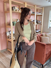 Load image into Gallery viewer, ruthi straw tote