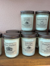 Load image into Gallery viewer, in season candle co. small candles