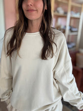 Load image into Gallery viewer, alpaca soft vintage oversized pullover