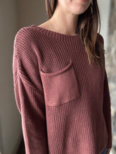 Load image into Gallery viewer, rosy mauve pocket sweater