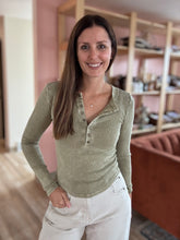 Load image into Gallery viewer, des dusty sage mineral washed henley