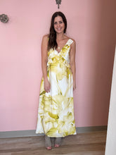 Load image into Gallery viewer, watercolor floral yellow maxi dress
