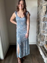 Load image into Gallery viewer, blue floral maxi dress