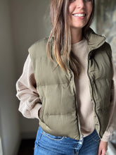 Load image into Gallery viewer, antique green vest