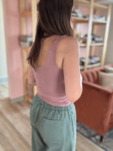 Load image into Gallery viewer, dark mauve soft basic scoop tank