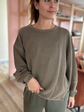 Load image into Gallery viewer, comfort khaki ribbed pullover