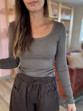 Load image into Gallery viewer, stone scoop ribbed long sleeve tee