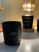 Load image into Gallery viewer, bison trading co flameless candles