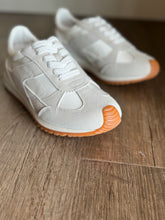 Load image into Gallery viewer, blowfish white+grey sneakers