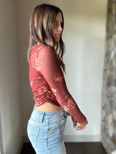 Load image into Gallery viewer, cinnamon floral mesh top