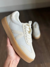 Load image into Gallery viewer, solas two-tone cream + white sneakers