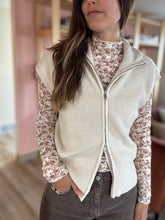 Load image into Gallery viewer, tennis zip collared sweater