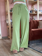 Load image into Gallery viewer, sugarloaf avocado elastic waist pants