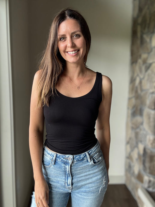black soft basic scoop tank