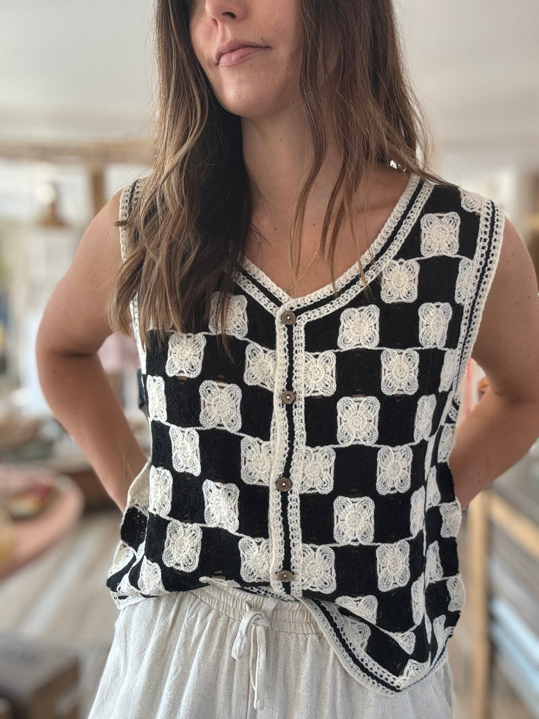 black+cream checkered crochet vest