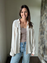 Load image into Gallery viewer, ultra soft ivory button down flannel
