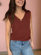 Load image into Gallery viewer, rust knit vest